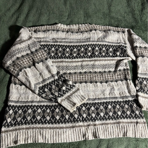 Super Cosy Woman’s Kint - Picture 3 of 3